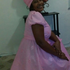 Meet your Posher, Nicole